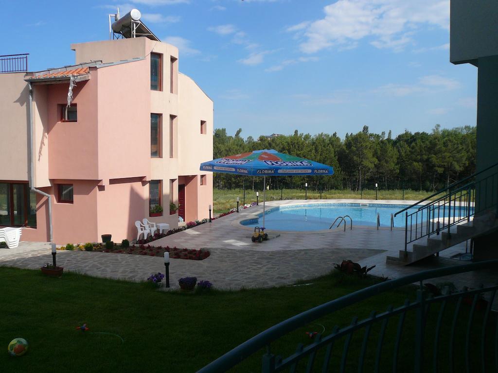 Dream Bay Family Hotel Carevo Exterior foto