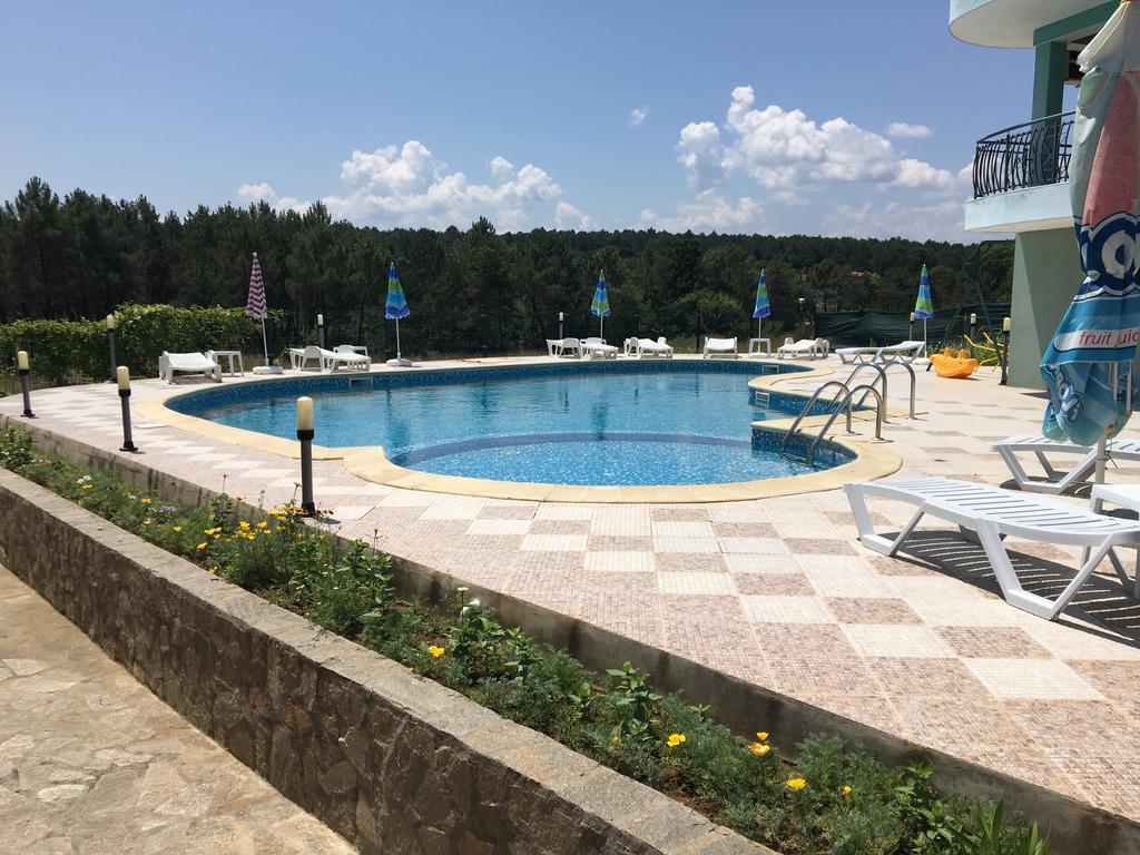 Dream Bay Family Hotel Carevo Exterior foto